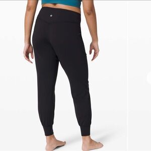 Lululemon Align Jogger 28" Black size 6